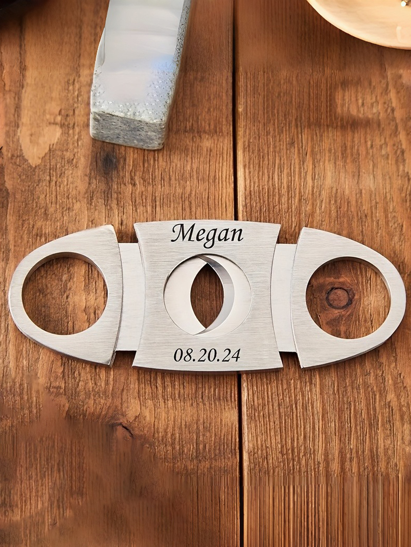 Personalized Engraved Cigar Cutters & Slicers - Heavy-Duty Stainless Steel Manual Cigar Cutters